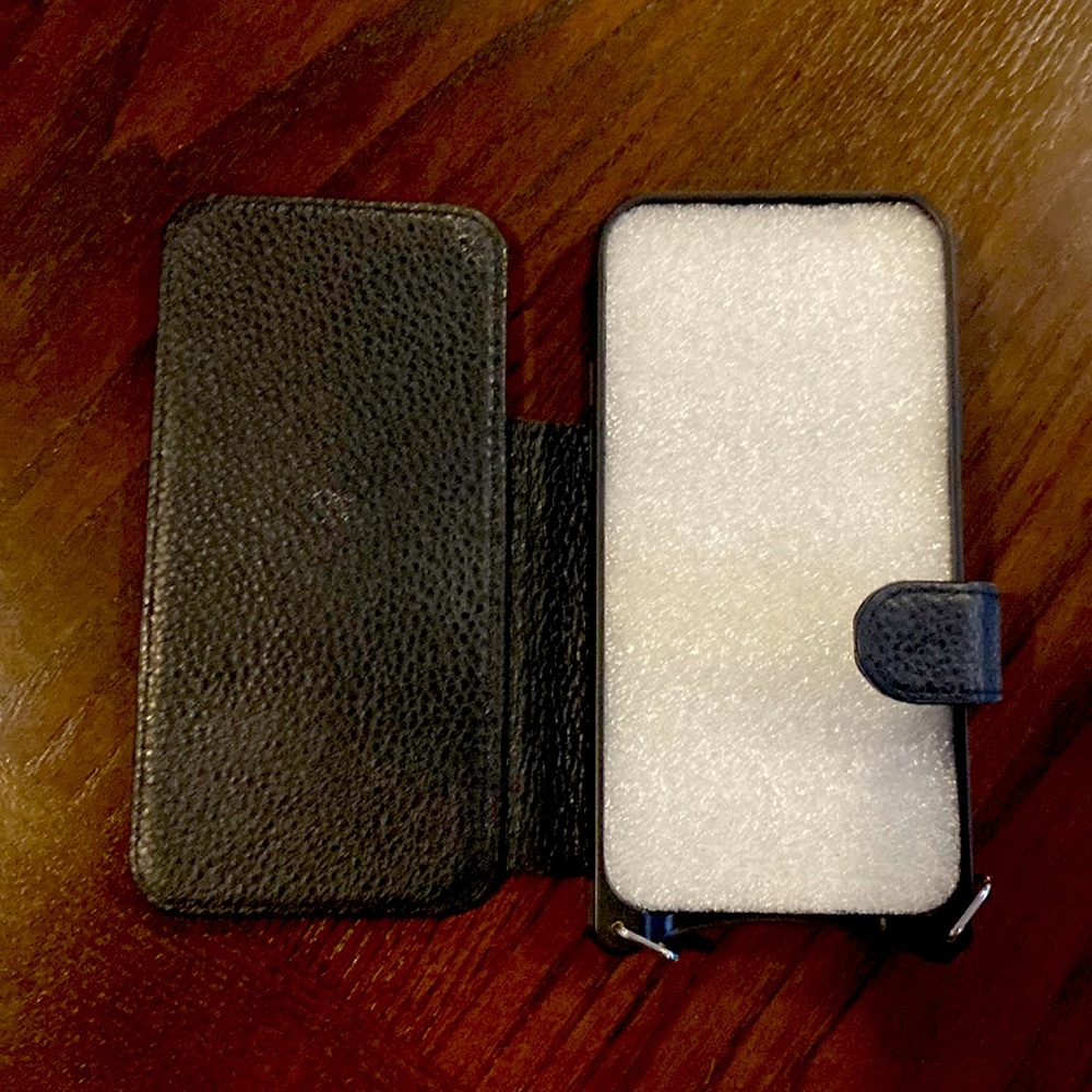 Bandolier Hailey Folio Pebbled Leather Black Gold *No Strap NEW iPhone 11 Pro